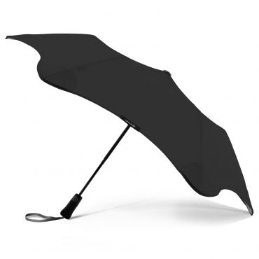 Blunt Metro 2.0 Travel Umbrella, Black Auto Open Canopy Smooth Black Handle