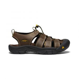 Keen Men's Newport Leather Sandal with Toe Bumper, Quick-Cinch Bungee Lacing & Razor-Siped Traction, Bison, 11