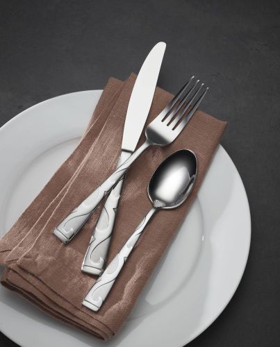 Oneida Tuscany Flatware Set - Thumbnail 3